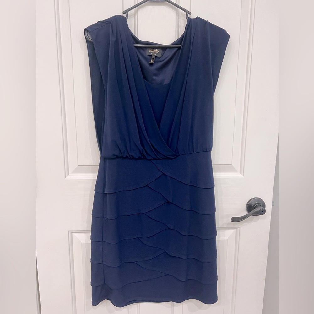 Laundry size 8, navy dress